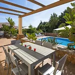 Casa Dos Cedros カルヴォエイロ