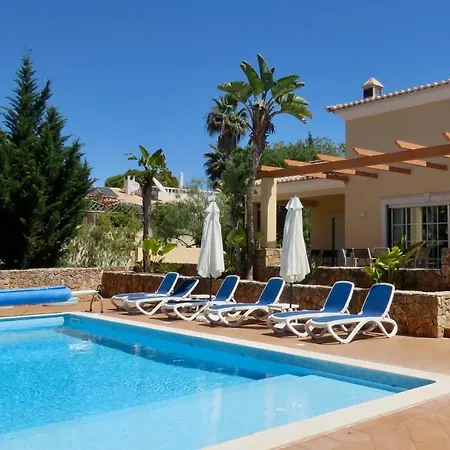 Casa Dos Cedros * Carvoeiro (Lagoa)