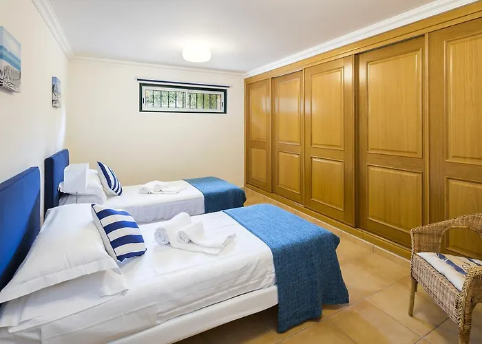 别墅 Casa Dos Cedros