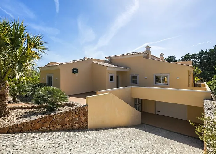 别墅 Casa Dos Cedros 卡武埃鲁